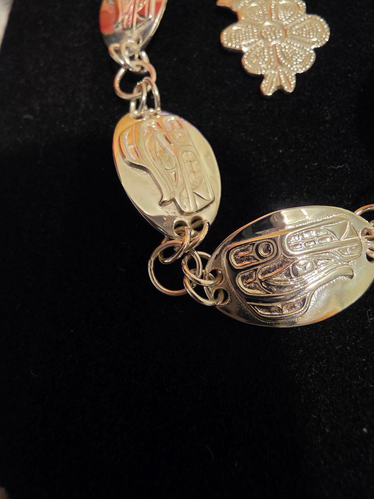Bear Flower Bracelet