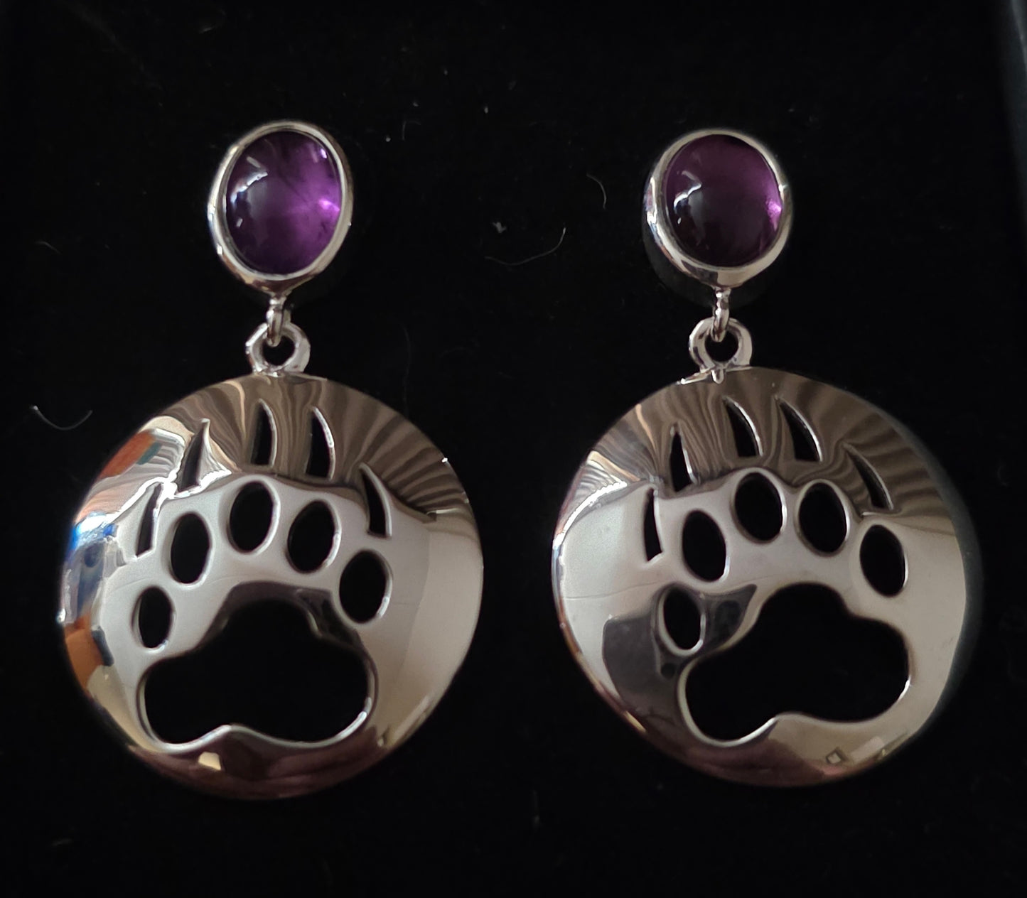 Bear Paw Cut Out Silver Inlay Earrings Post