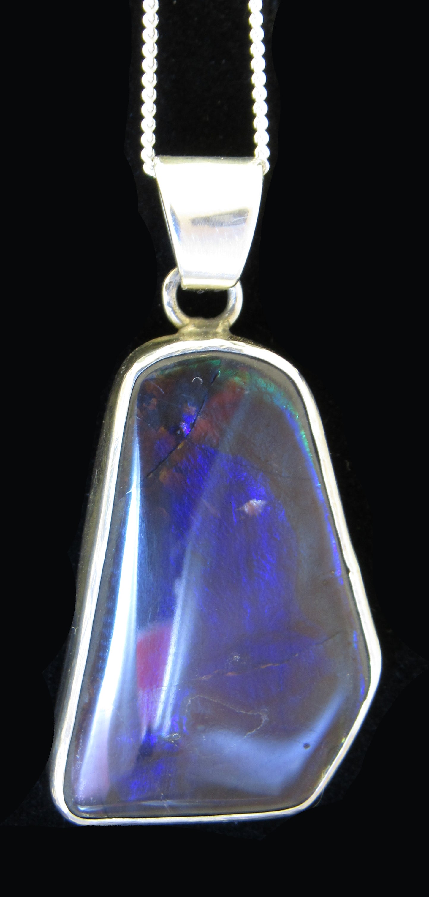 Ammolite Silver Pendant With Chain
