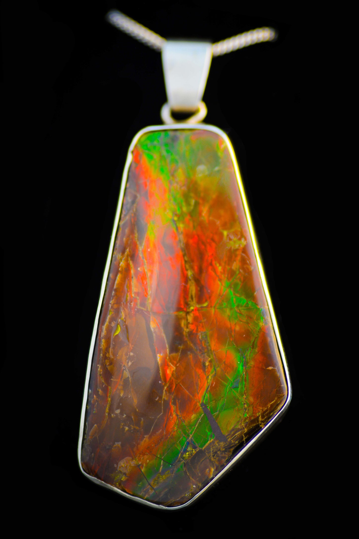 Ammolite Silver Pendant With Chain