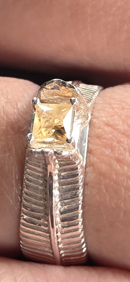 Feather Ring With Princess Cut Stone